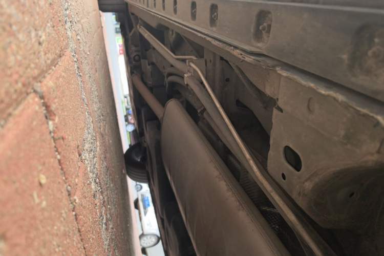 Used Hongqi HQ9 2023 2.0T Smart Connect Flagship Edition Chassis Rear Left