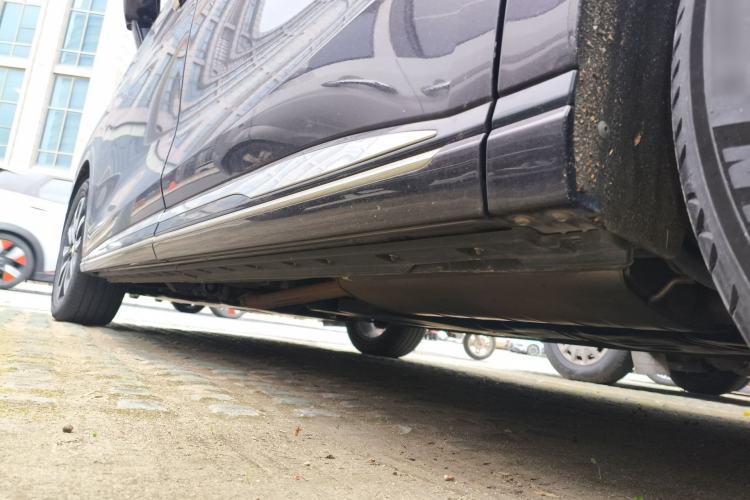 Used Hongqi HQ9 2023 2.0T Smart Connect Flagship Edition Chassis Rear Left