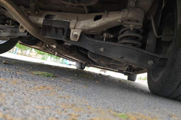 Used Hongqi HQ9 2023 2.0T Smart Connect Flagship Edition Chassis Rear Right
