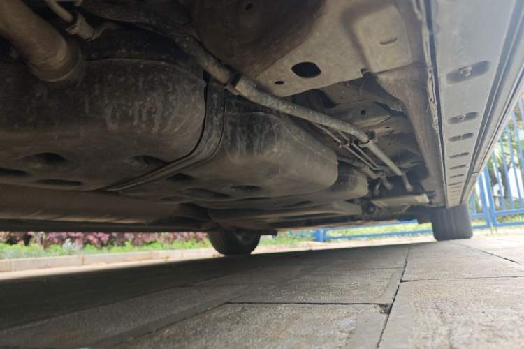 Used Hongqi HQ9 2023 2.0T Smart Connect Flagship Edition Chassis Rear Right