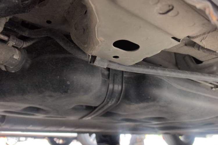 Used Hongqi HQ9 2023 2.0T Smart Connect Flagship Edition Chassis Rear Right