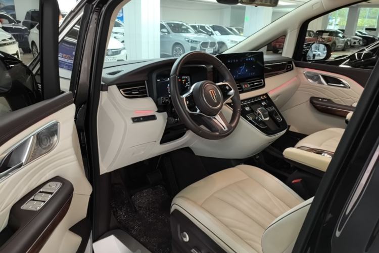 Used Hongqi HQ9 2023 2.0T Smart Connect Flagship Edition Driver Seat