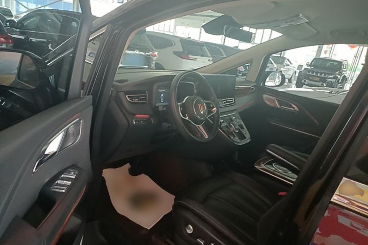 Used Hongqi HQ9 2023 2.0T Smart Connect Flagship Edition Driver Seat