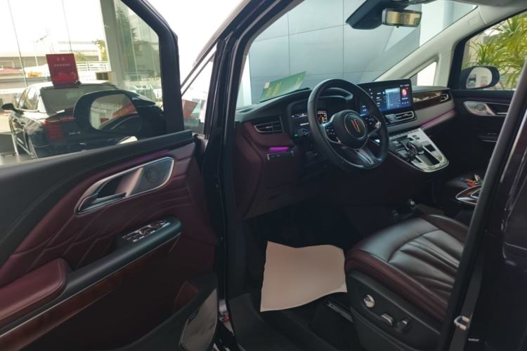 Used Hongqi HQ9 2023 2.0T Smart Connect Flagship Edition Driver Seat