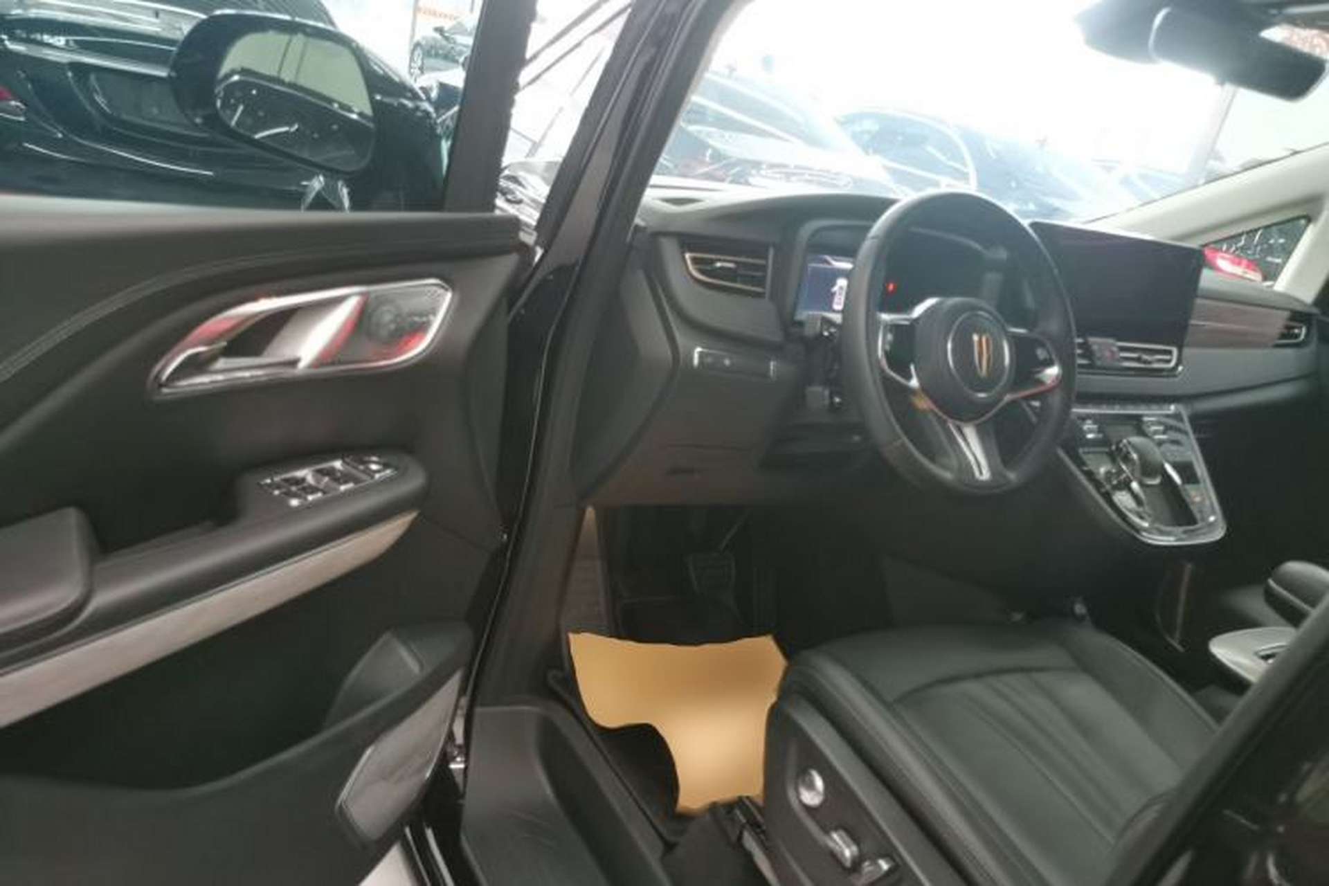 Used Hongqi HQ9 2023 2.0T Smart Connect Flagship Edition Driver Seat