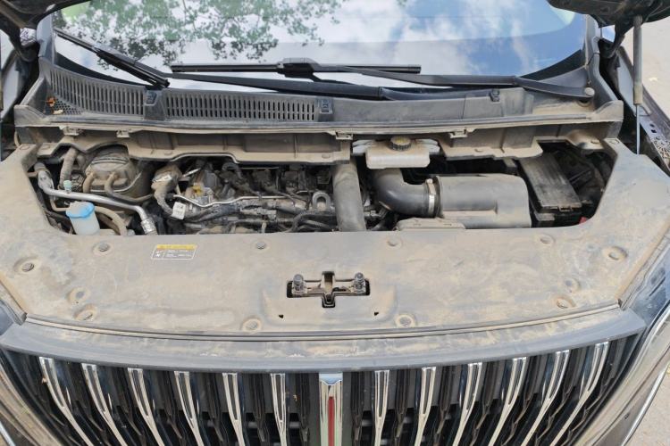 Used Hongqi HQ9 2023 2.0T Smart Connect Flagship Edition Engine Bay