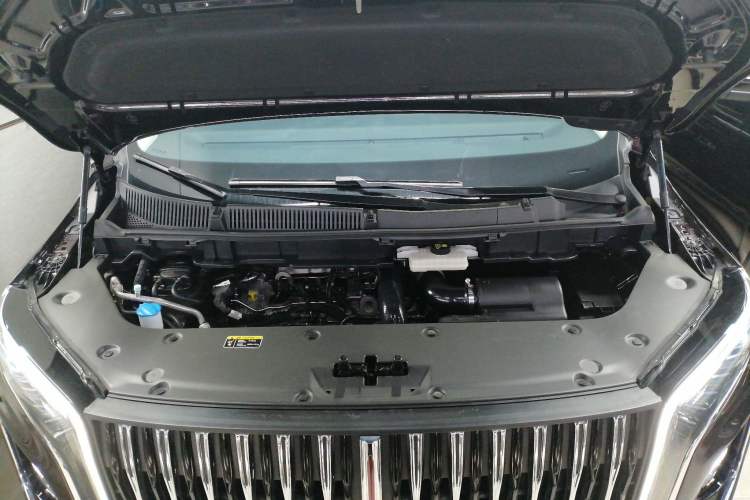 Used Hongqi HQ9 2023 2.0T Smart Connect Flagship Edition Engine Bay