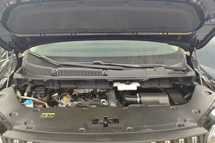 Used Hongqi HQ9 2023 2.0T Smart Connect Flagship Edition Engine Bay