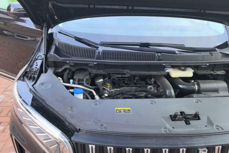 Used Hongqi HQ9 2023 2.0T Smart Connect Flagship Edition Engine Bay Right