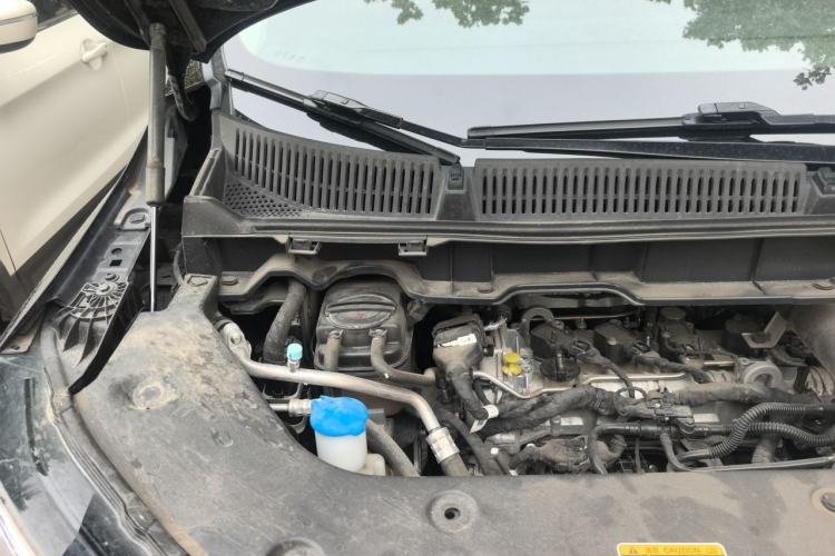 Used Hongqi HQ9 2023 2.0T Smart Connect Flagship Edition Engine Bay Right