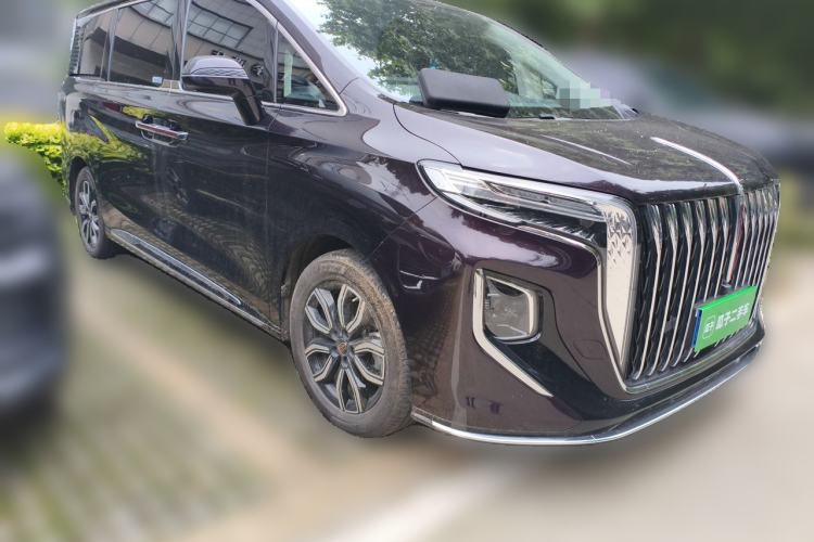 Used Hongqi HQ9 2023 2.0T Smart Connect Flagship Edition Front Right 45 Deg