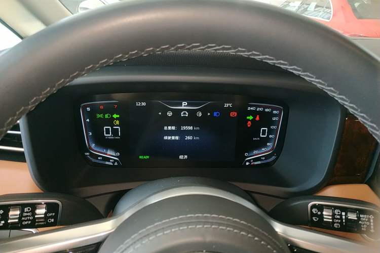 Used Hongqi HQ9 2023 2.0T Smart Connect Flagship Edition Instrument Cluster