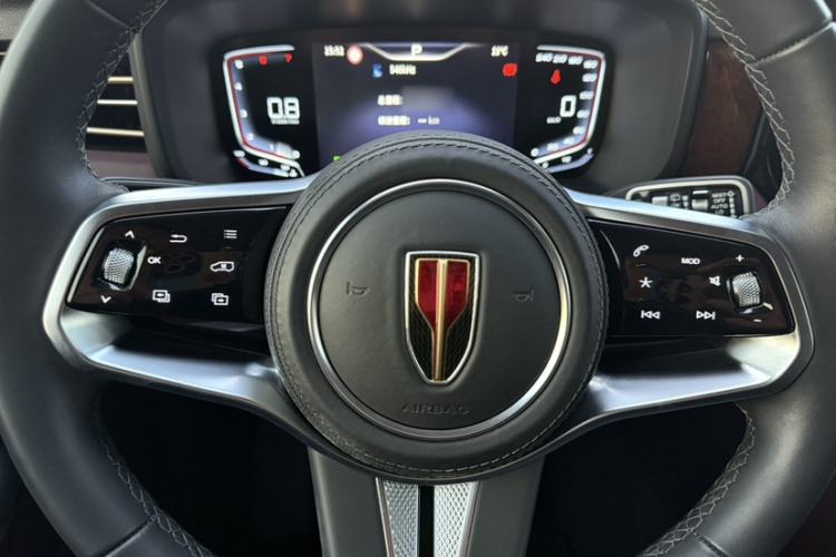 Used Hongqi HQ9 2023 2.0T Smart Connect Flagship Edition Interior 1