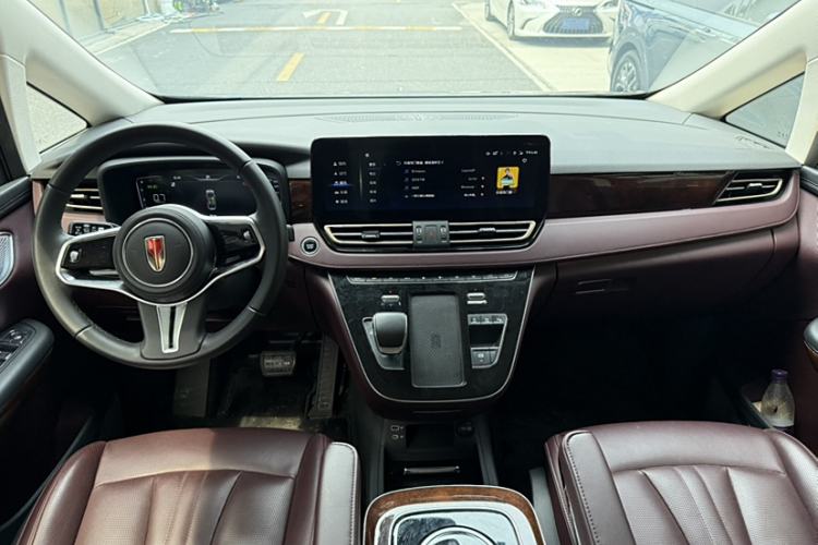 Used Hongqi HQ9 2023 2.0T Smart Connect Flagship Edition Interior 1