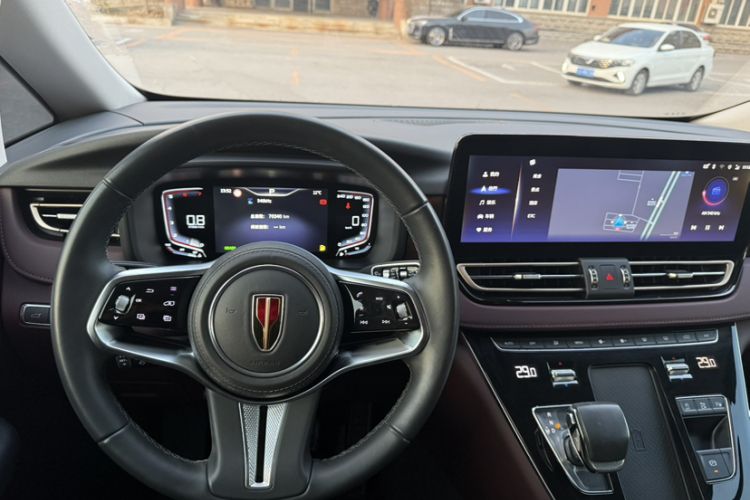 Used Hongqi HQ9 2023 2.0T Smart Connect Flagship Edition Interior 10