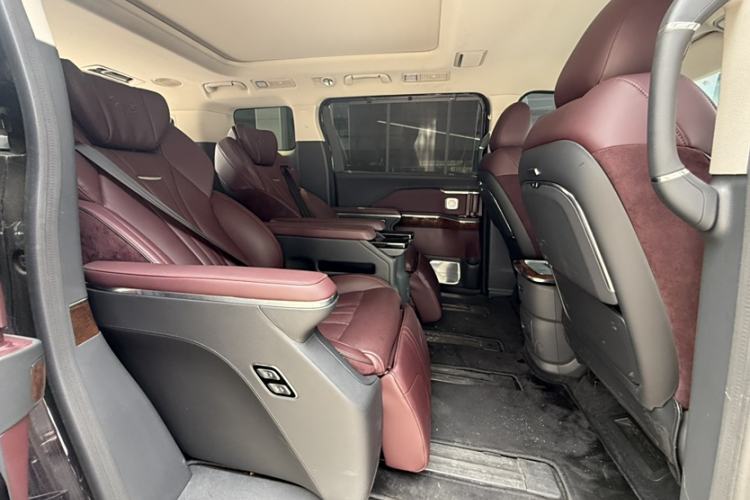 Used Hongqi HQ9 2023 2.0T Smart Connect Flagship Edition Interior 11