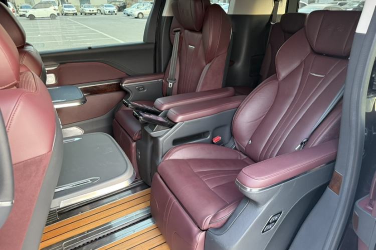 Used Hongqi HQ9 2023 2.0T Smart Connect Flagship Edition Interior 13