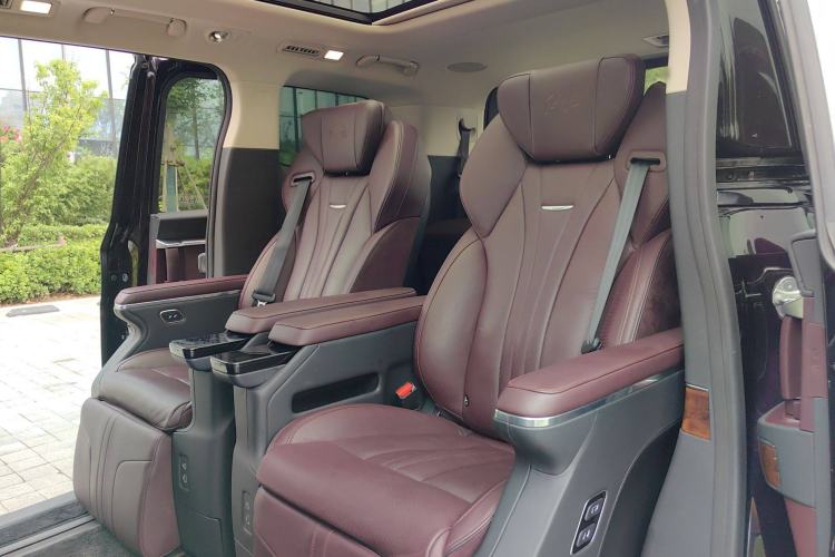 Used Hongqi HQ9 2023 2.0T Smart Connect Flagship Edition Interior 3