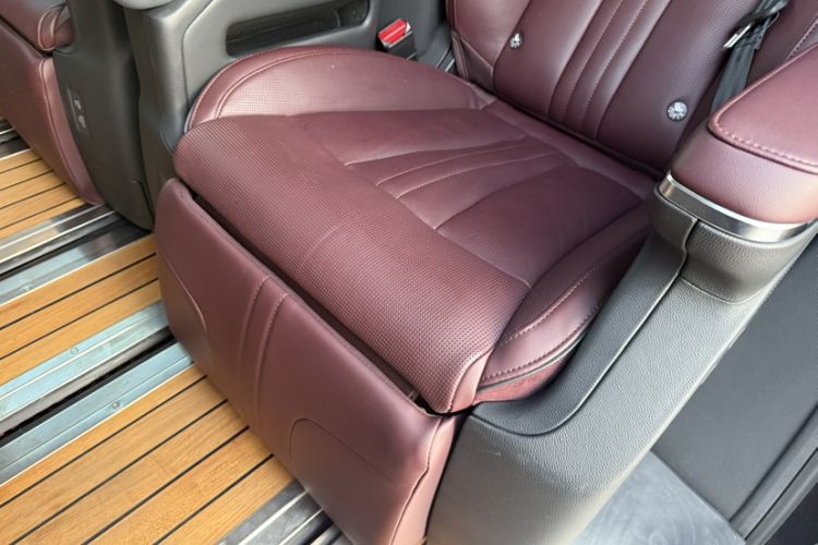 Used Hongqi HQ9 2023 2.0T Smart Connect Flagship Edition Interior 7