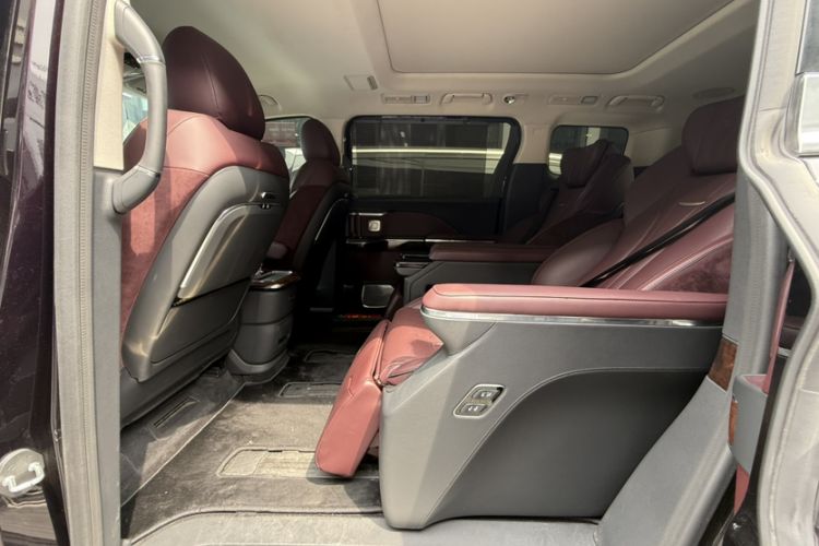 Used Hongqi HQ9 2023 2.0T Smart Connect Flagship Edition Interior 7