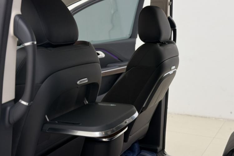 Used Hongqi HQ9 2023 2.0T Smart Connect Flagship Edition Interior 8