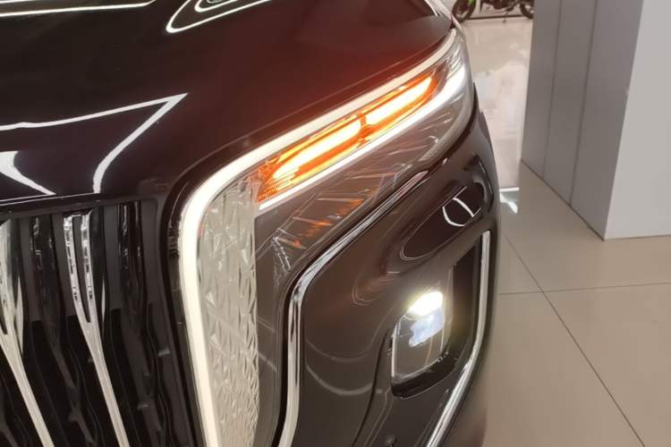 Used Hongqi HQ9 2023 2.0T Smart Connect Flagship Edition Left Front Headlight