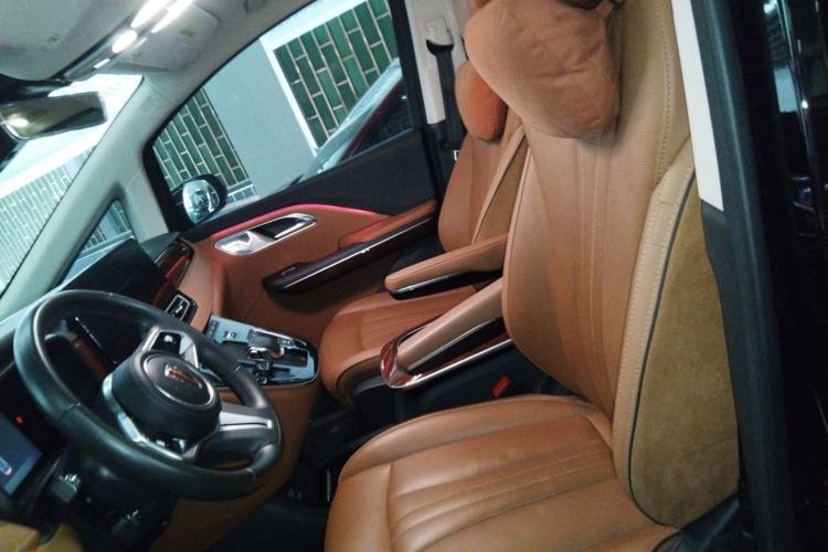 Used Hongqi HQ9 2023 2.0T Smart Connect Flagship Edition Left Front Seat