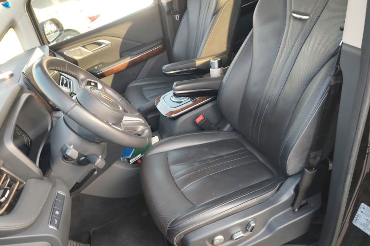 Used Hongqi HQ9 2023 2.0T Smart Connect Flagship Edition Left Front Seat