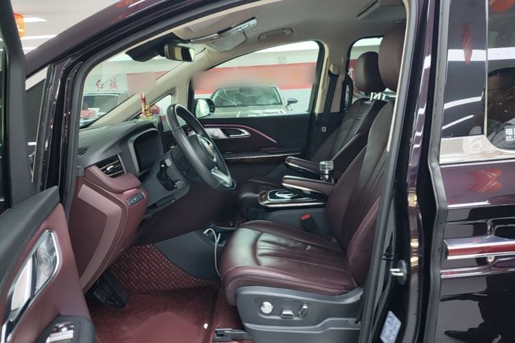 Used Hongqi HQ9 2023 2.0T Smart Connect Flagship Edition Left Front Seat