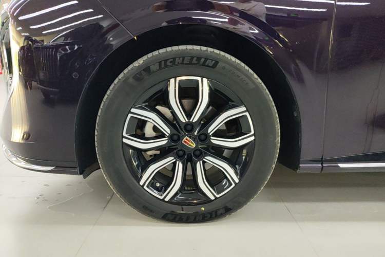 Used Hongqi HQ9 2023 2.0T Smart Connect Flagship Edition Left Front Wheel Hub