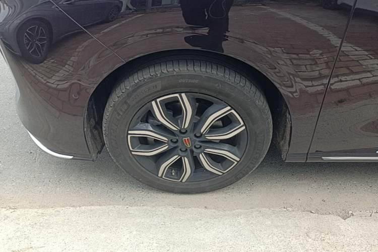 Used Hongqi HQ9 2023 2.0T Smart Connect Flagship Edition Left Front Wheel Hub