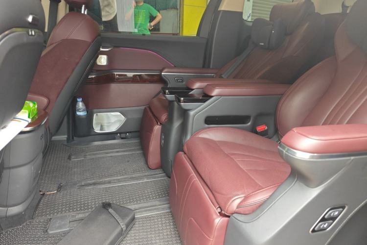 Used Hongqi HQ9 2023 2.0T Smart Connect Flagship Edition Left Rear Seat
