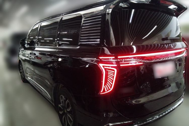 Used Hongqi HQ9 2023 2.0T Smart Connect Flagship Edition Rear Left 45 Deg