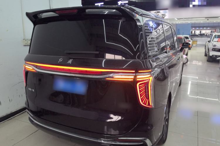 Used Hongqi HQ9 2023 2.0T Smart Connect Flagship Edition Rear Right 45 Deg