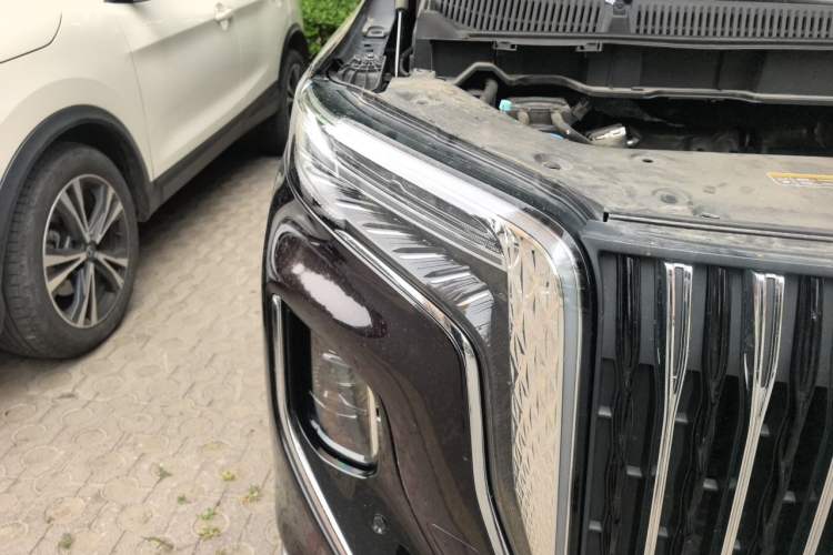 Used Hongqi HQ9 2023 2.0T Smart Connect Flagship Edition Right Front Headlight
