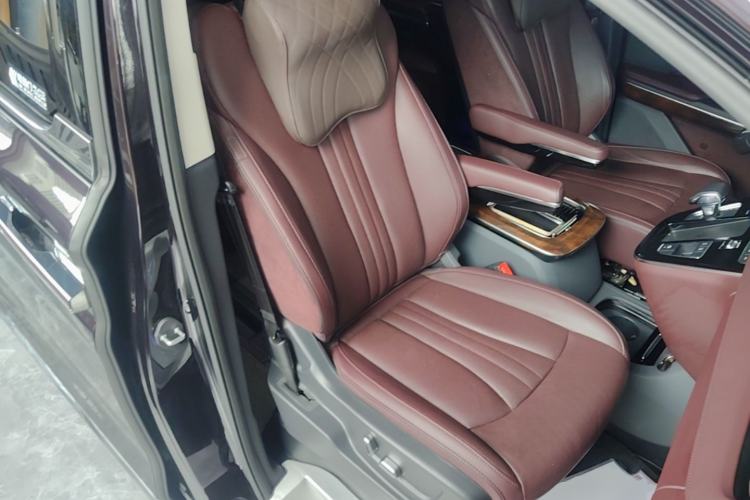 Used Hongqi HQ9 2023 2.0T Smart Connect Flagship Edition Right Front Seat