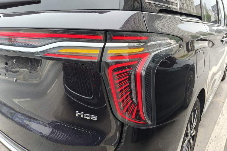 Used Hongqi HQ9 2023 2.0T Smart Connect Flagship Edition Right Rear Taillight