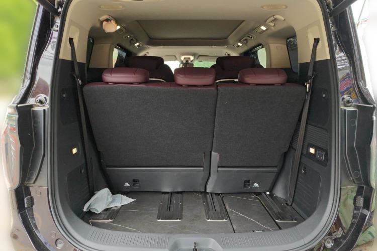 Used Hongqi HQ9 2023 2.0T Smart Connect Flagship Edition Trunk