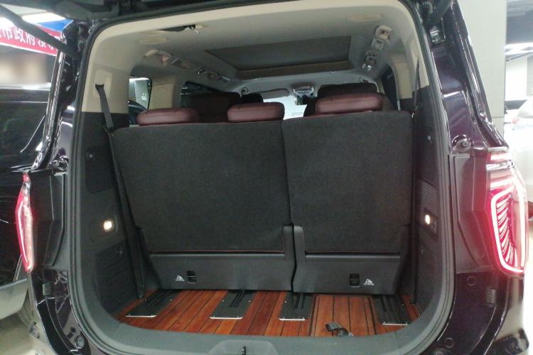 Used Hongqi HQ9 2023 2.0T Smart Connect Flagship Edition Trunk