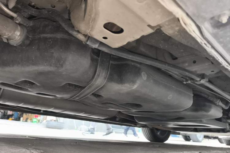 Used Hongqi HQ9 2023 2.0T Smart Connect Flagship Edition Chassis Rear Right