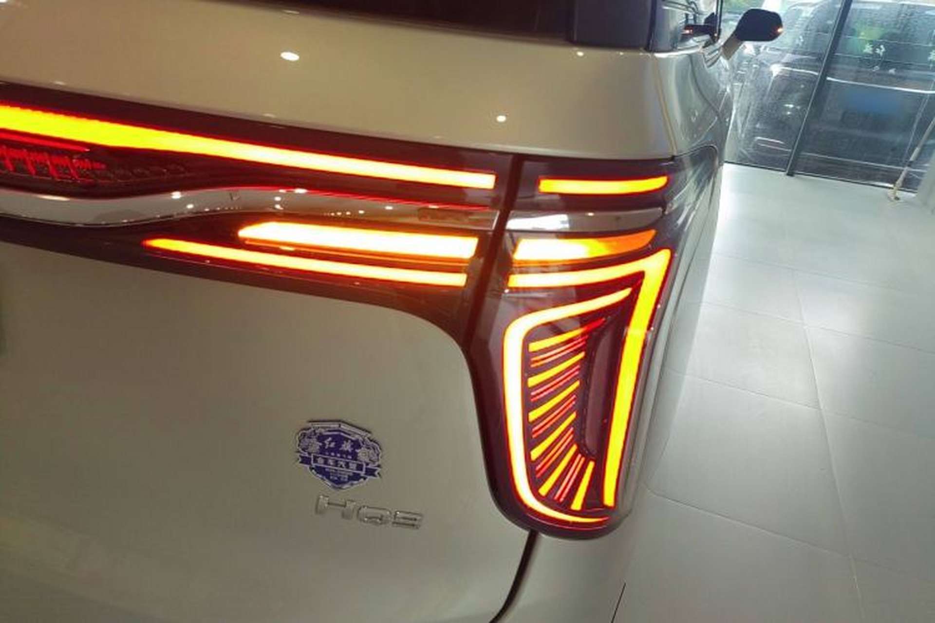 Used Hongqi HQ9 2023 2.0T Smart Connect Flagship Edition Exterior 6
