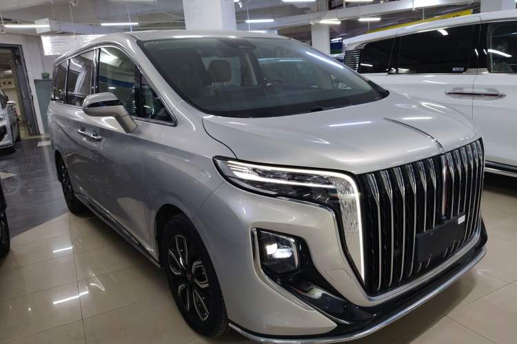 Used Hongqi HQ9 2023 2.0T Smart Connect Flagship Edition Front Right 45 Deg