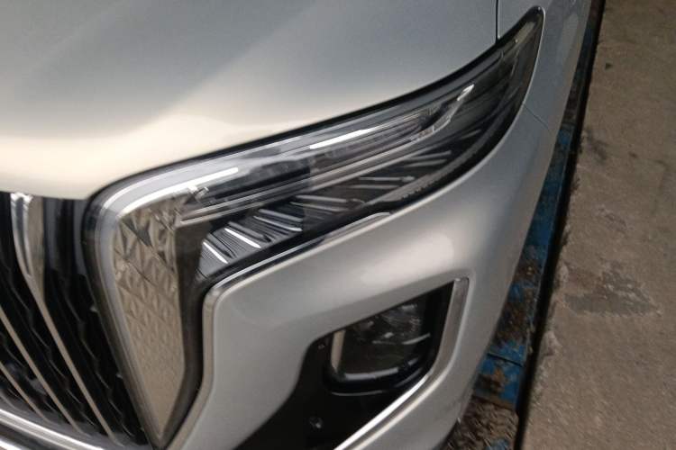Used Hongqi HQ9 2023 2.0T Smart Connect Flagship Edition Left Front Headlight