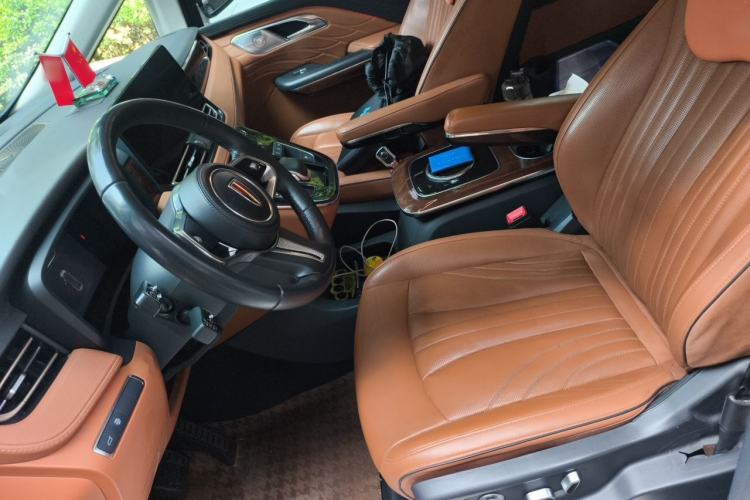 Used Hongqi HQ9 2023 2.0T Smart Connect Flagship Edition Left Front Seat