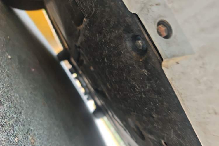 Used Hongqi HQ9 2023 2.0T Smart Connect Flagship Edition Chassis Front