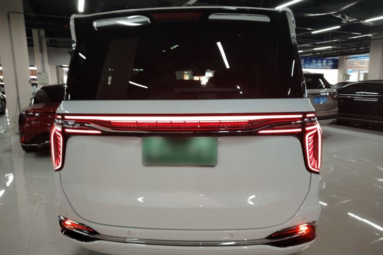 Used Hongqi HQ9 2023 2.0T Smart Connect Flagship Edition Rear