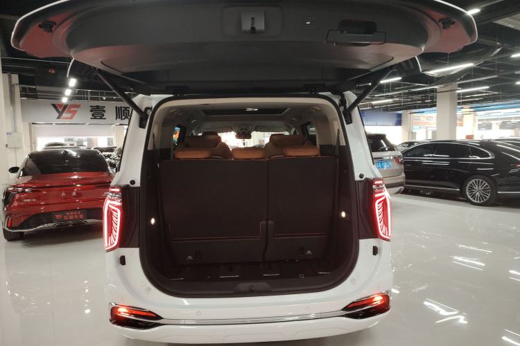 Used Hongqi HQ9 2023 2.0T Smart Connect Flagship Edition Trunk