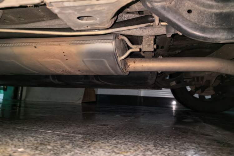 Used Hongqi HQ9 2023 2.0T Smart Connect Flagship Edition Chassis Rear Left