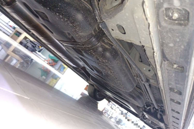 Used Hongqi HQ9 2023 2.0T Smart Connect Flagship Edition Chassis Rear Right