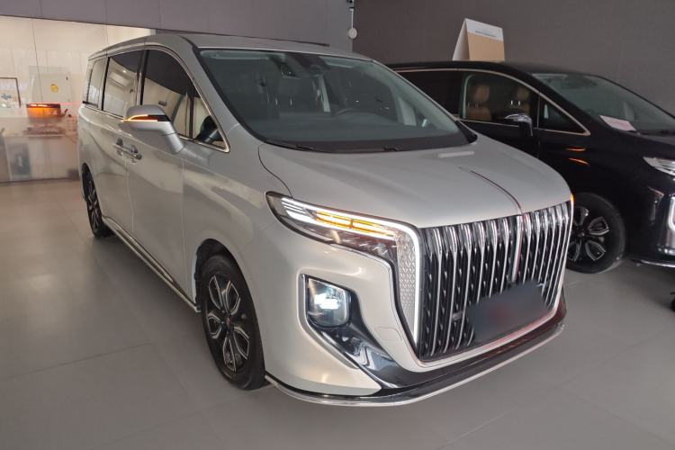 Used Hongqi HQ9 2023 2.0T Smart Connect Flagship Edition Front Right 45 Deg